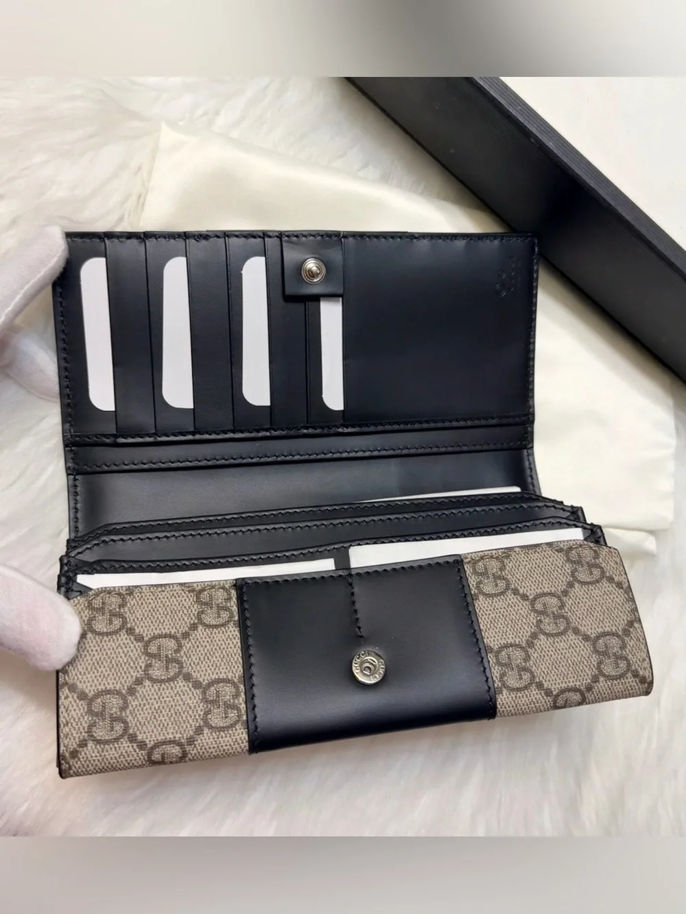 SOLD‼️NWT Gucci Supreme Canvas Bifold Continental Wallet - Picture 14 of 14